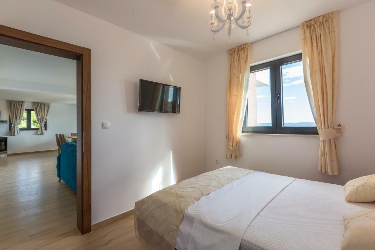 Apartmani Arapovic Baska Voda Exterior photo